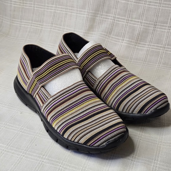 bernie mev. Shoes - NWOB Bernie Mev Mary Jane Comfort Shoes 39 (8) Multicolor Striped Slip On Flats